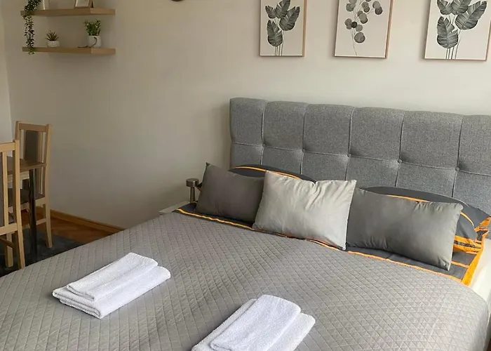 Nejra * سراييفو